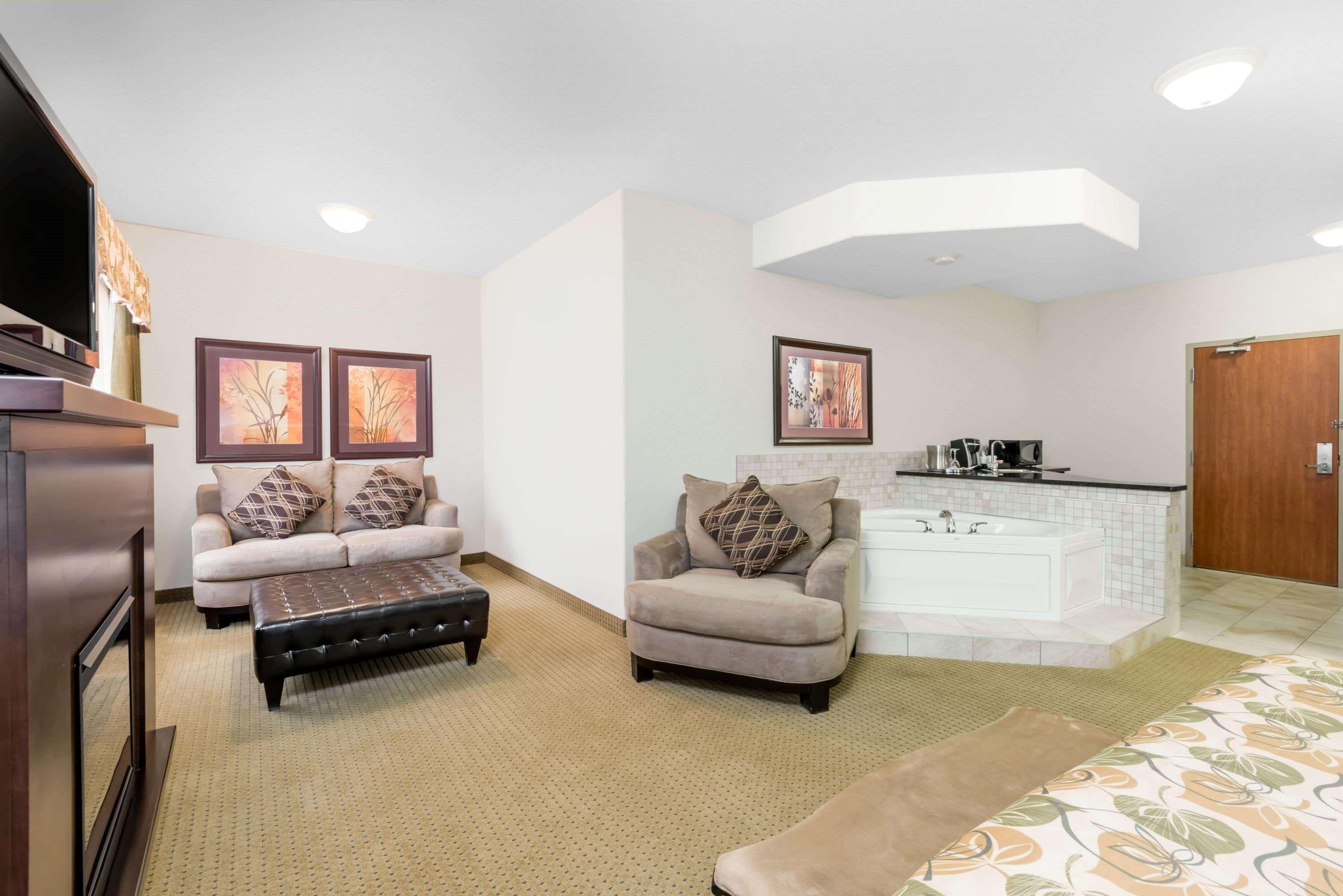 Ramada By Wyndham Olds Hotel Luaran gambar