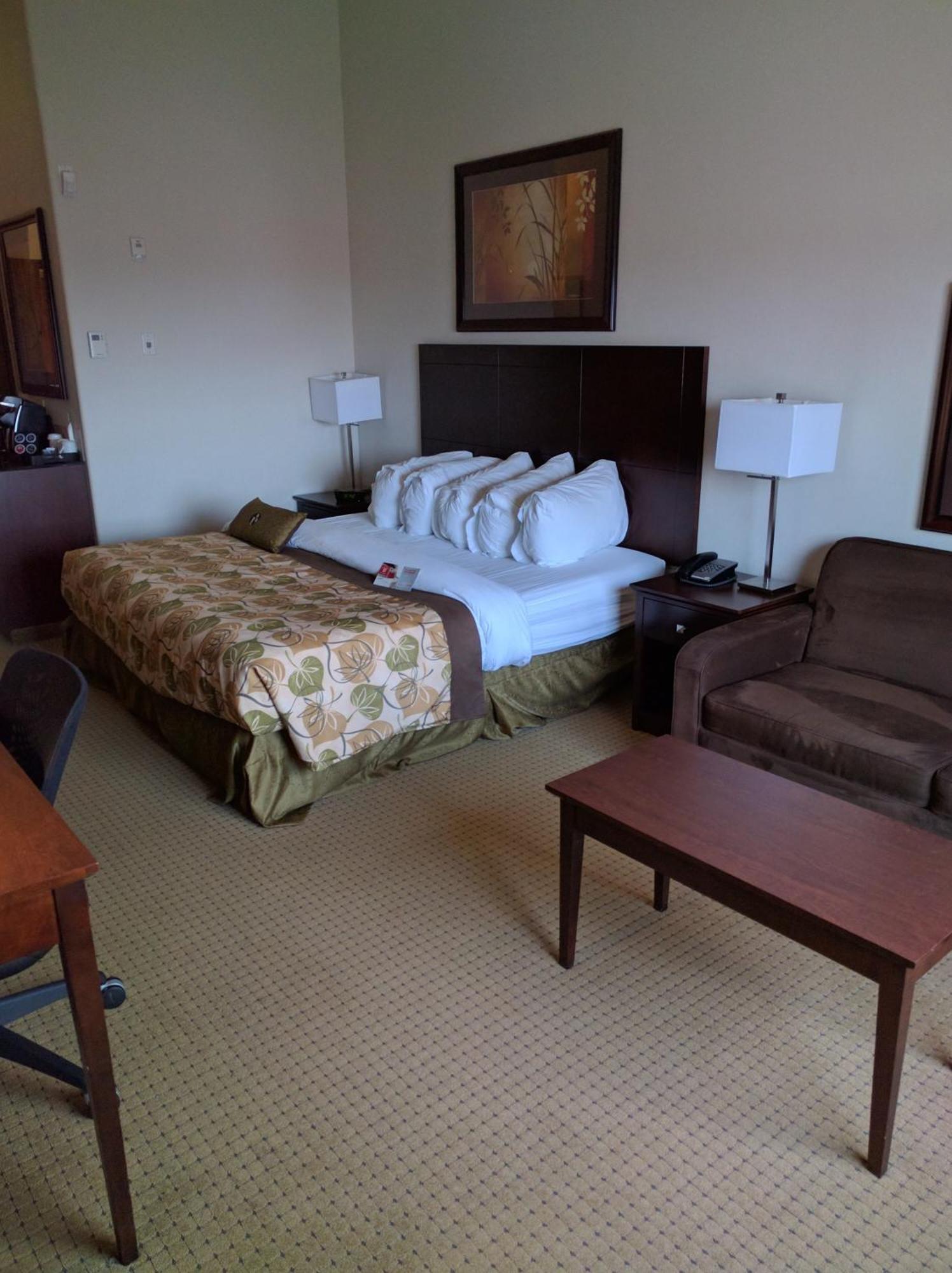Ramada By Wyndham Olds Hotel Luaran gambar