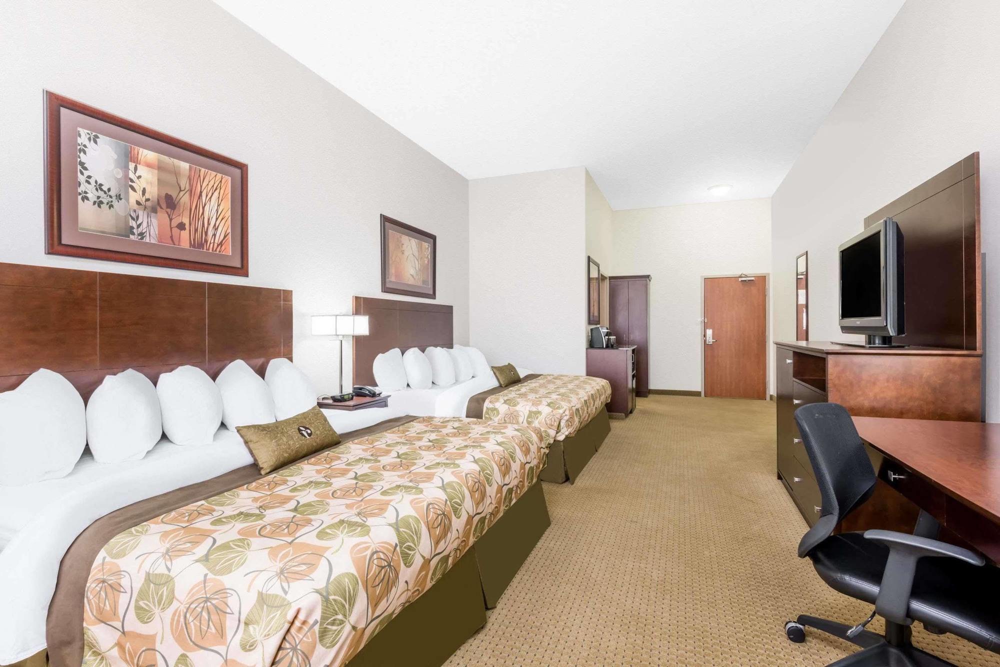Ramada By Wyndham Olds Hotel Luaran gambar